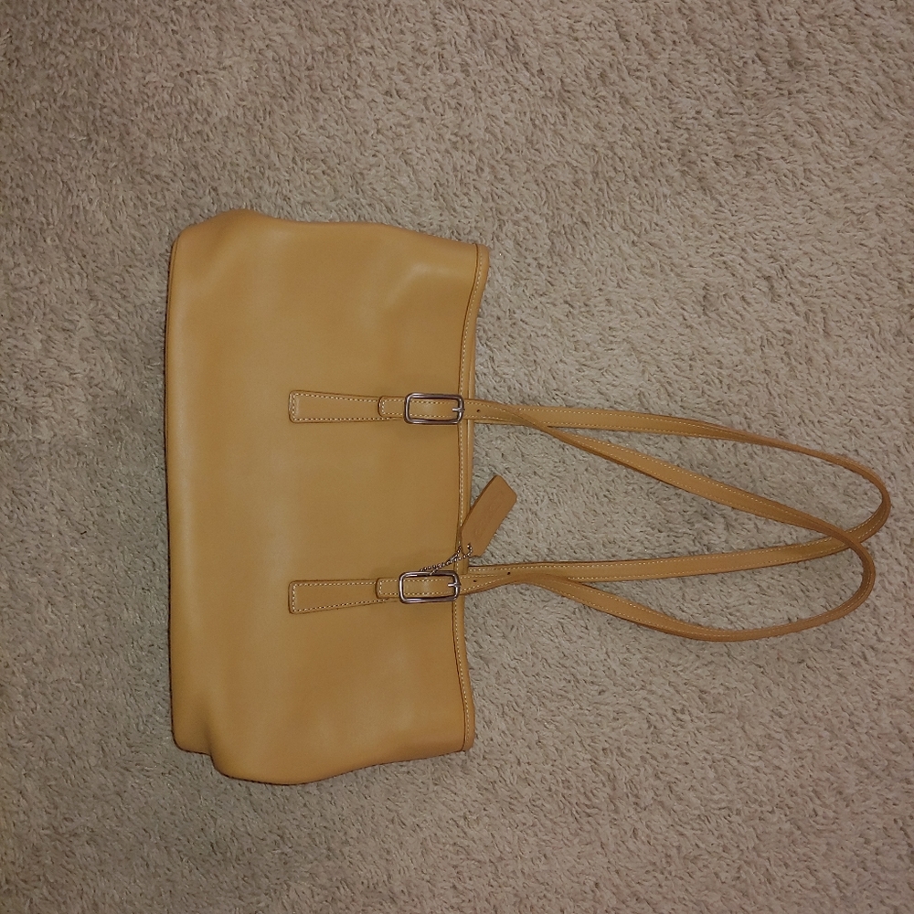 Leather purse 👛